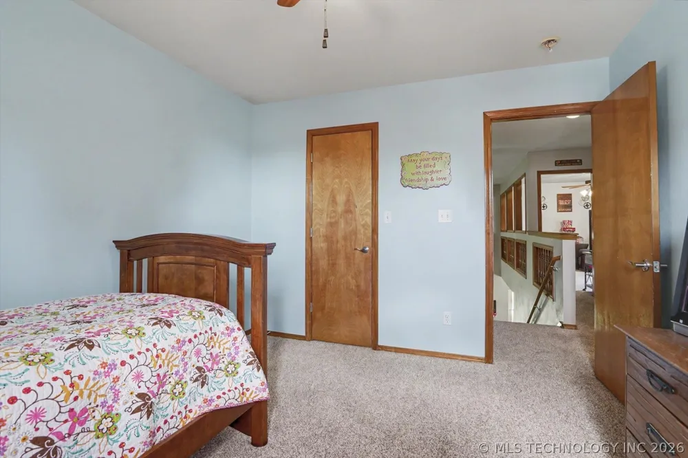 2652 Chute Drive Oologah, OK 74053