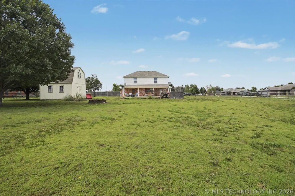 2652 Chute Drive Oologah, OK 74053