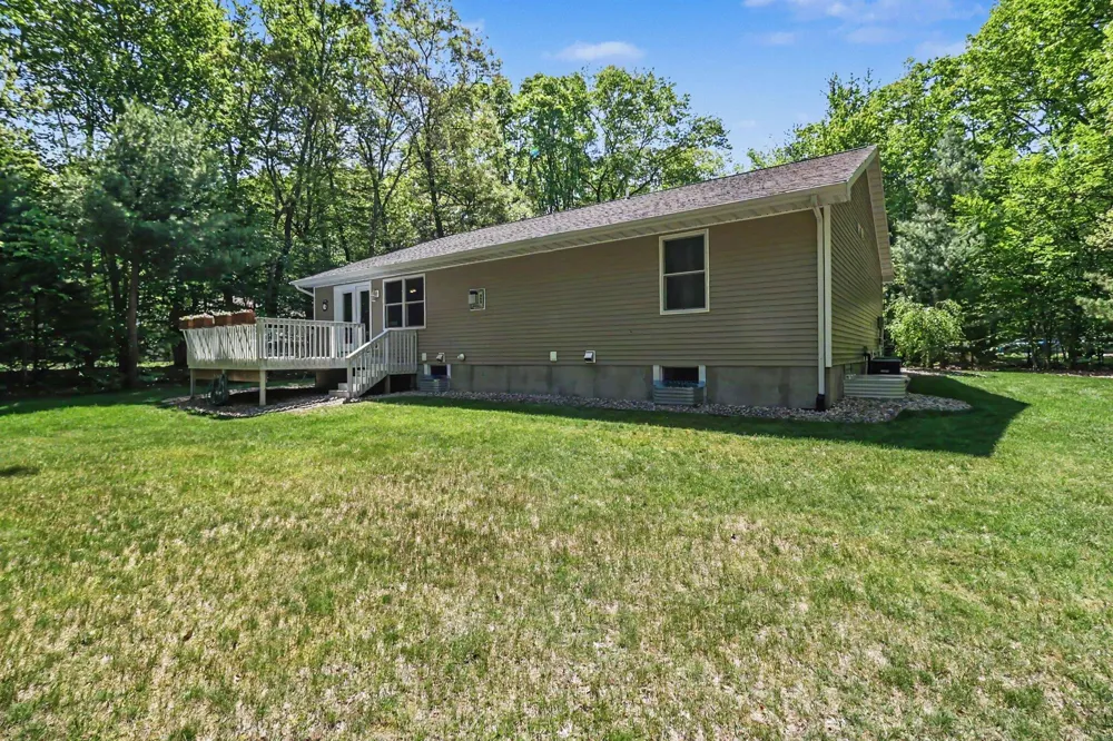 6544 W Forest Edge Drive Hamlin Township, MI 49431