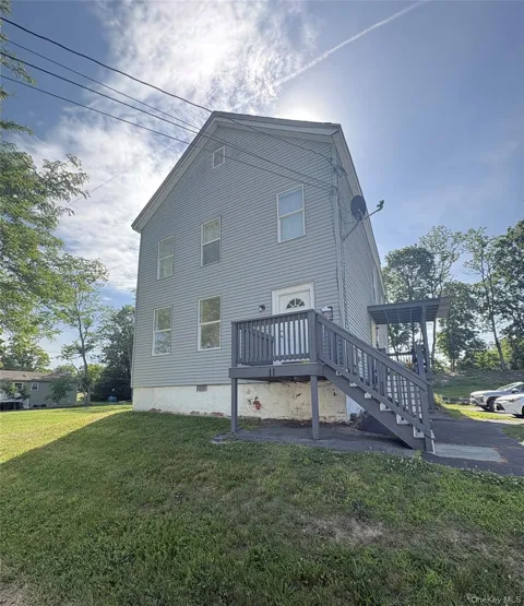 11 Fallkill Avenue