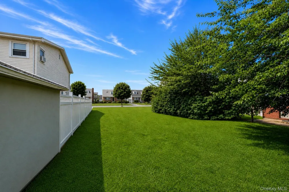 248a McKinley Parkway Mineola, NY 11501
