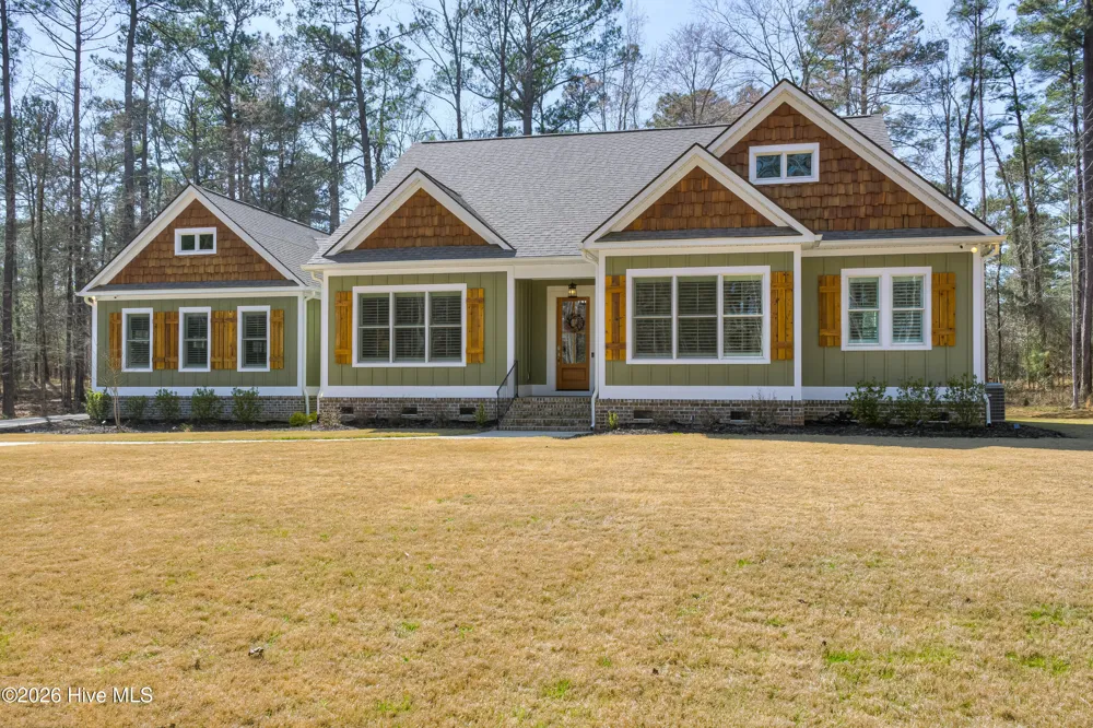 4102 Vern Sikking Road Appling, GA 30802