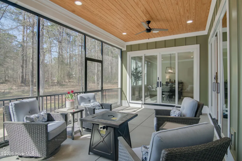 4102 Vern Sikking Road Appling, GA 30802