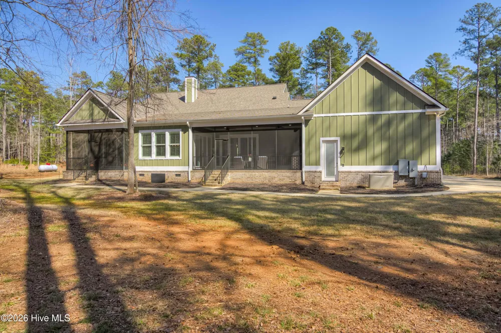 4102 Vern Sikking Road Appling, GA 30802