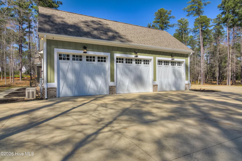 4102 Vern Sikking Road Appling, GA 30802