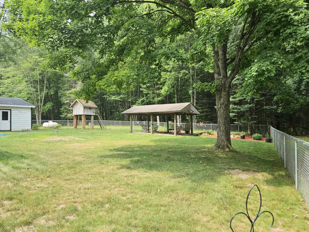 4774 S Lachance Road Lake Township, MI 49651