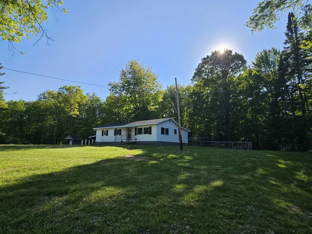 4774 S Lachance Road Lake Township, MI 49651