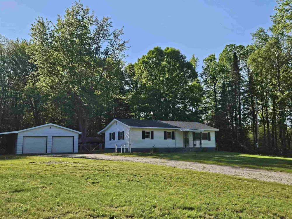 4774 S Lachance Road Lake Township, MI 49651