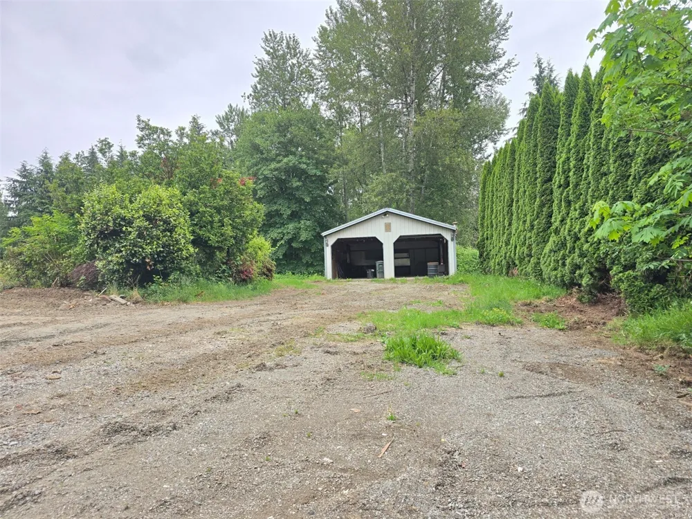 13209 Woods Lake Road Monroe, WA 98272