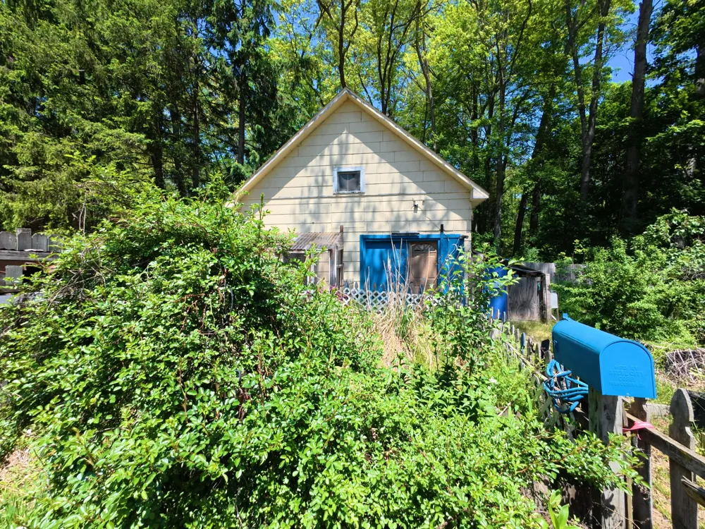 16920 6th Street Norman Township, MI 49689
