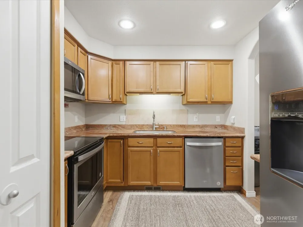 20414 26th Avenue W #L2 Lynnwood, WA 98036