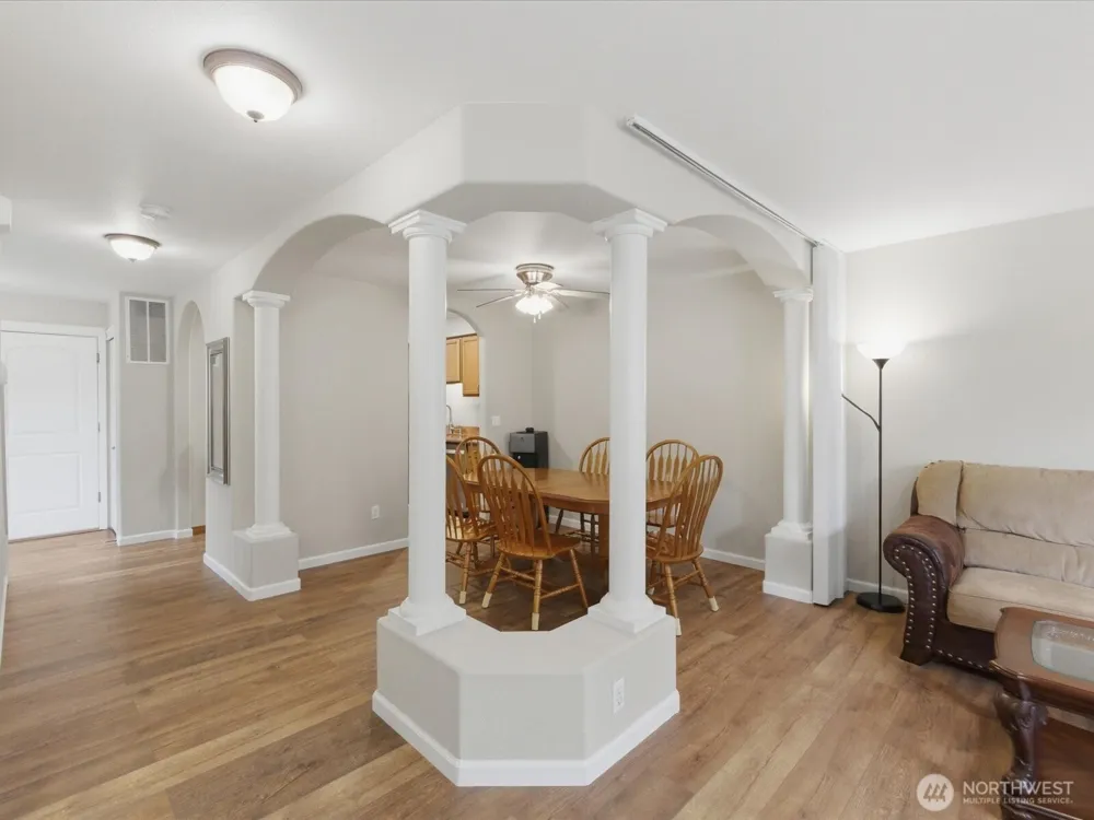 20414 26th Avenue W #L2 Lynnwood, WA 98036