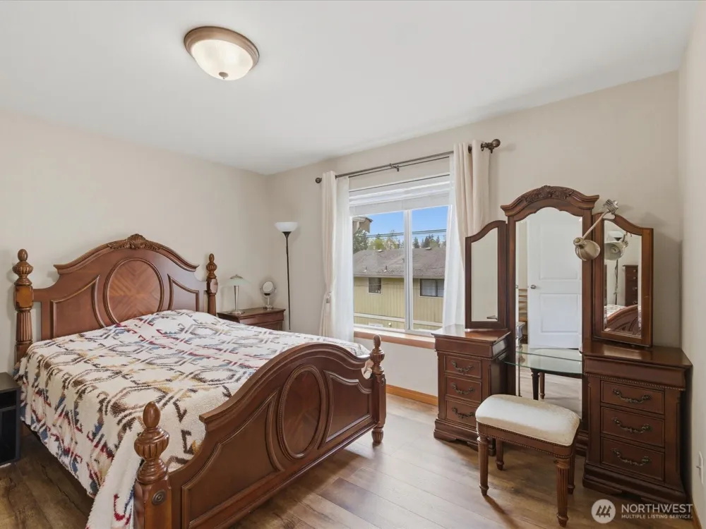 20414 26th Avenue W #L2 Lynnwood, WA 98036