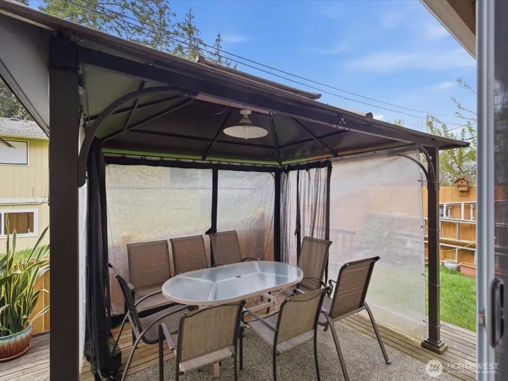 20414 26th Avenue W #L2 Lynnwood, WA 98036