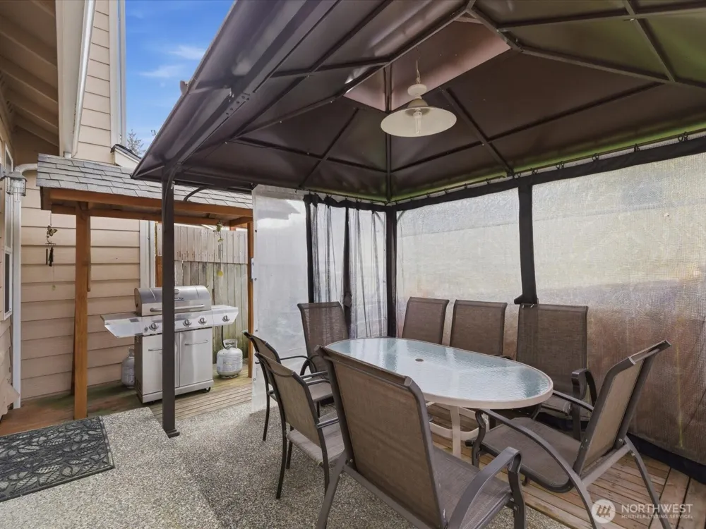 20414 26th Avenue W #L2 Lynnwood, WA 98036
