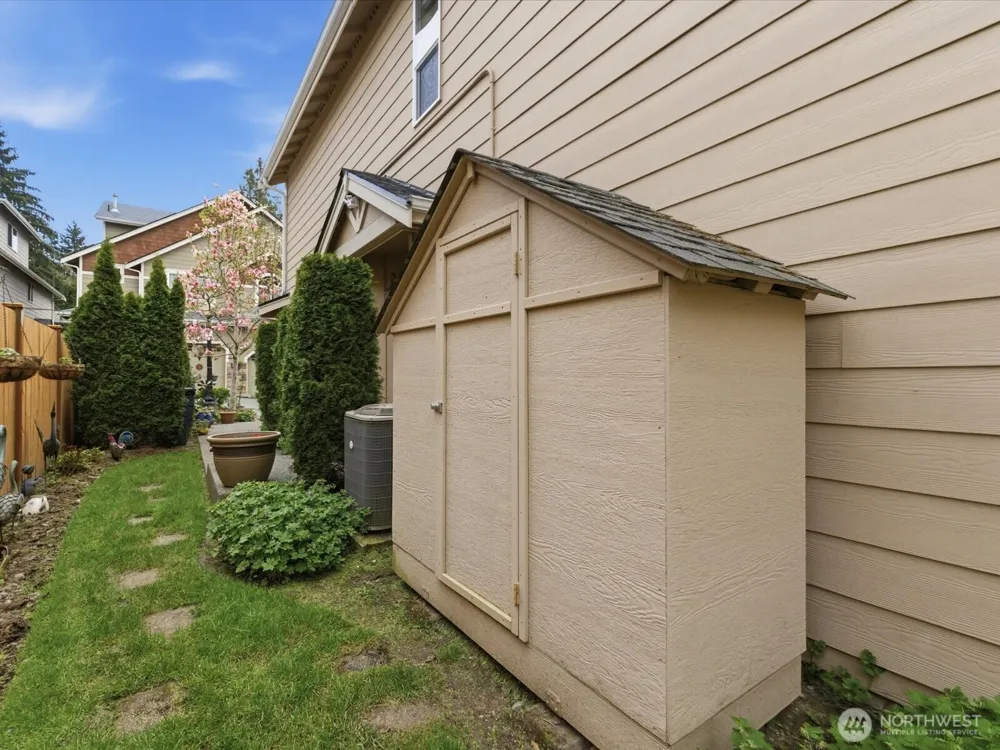 20414 26th Avenue W #L2 Lynnwood, WA 98036