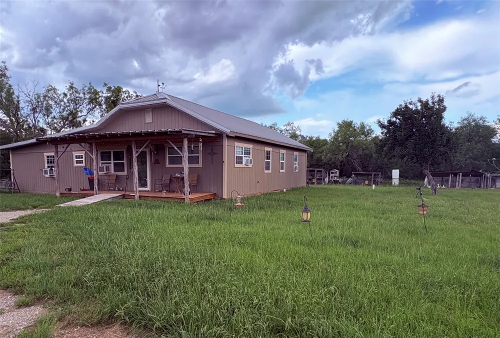 1117 Tiffin Road Ranger, TX 76470