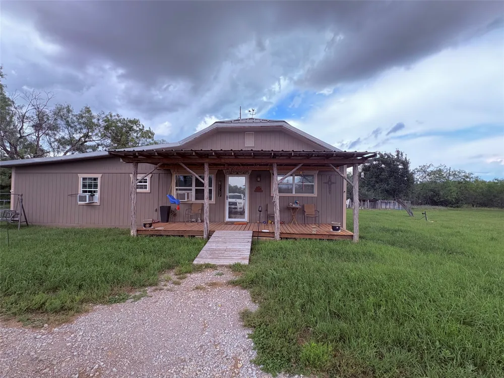 1117 Tiffin Road Ranger, TX 76470