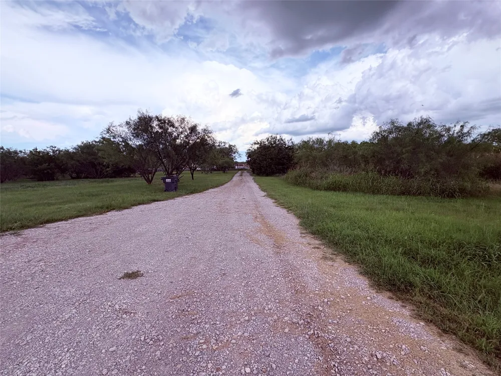 1117 Tiffin Road Ranger, TX 76470