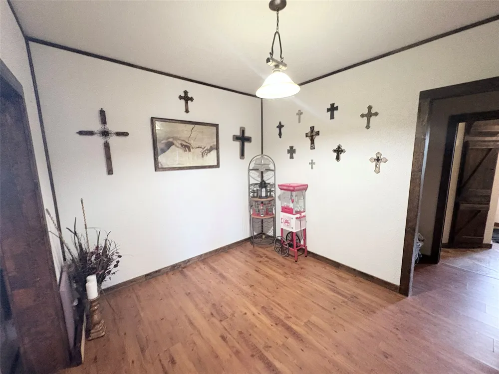1117 Tiffin Road Ranger, TX 76470