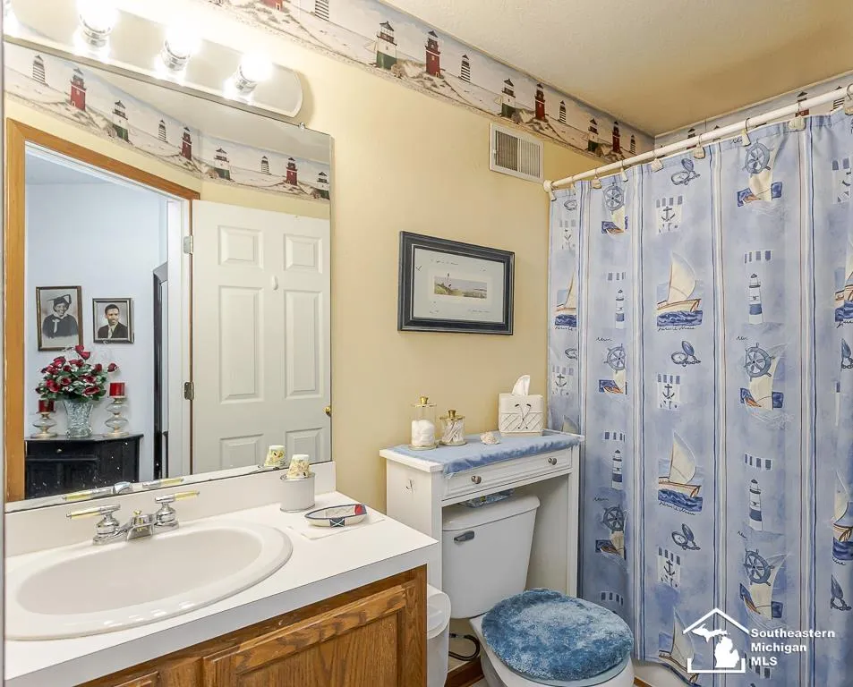 6820 stonegate Drive Bedford Township, MI 48182