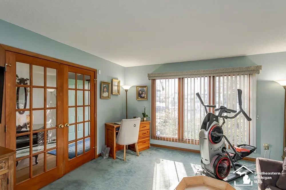 6820 stonegate Drive Bedford Township, MI 48182