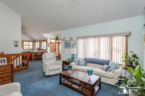 6820 stonegate Drive
