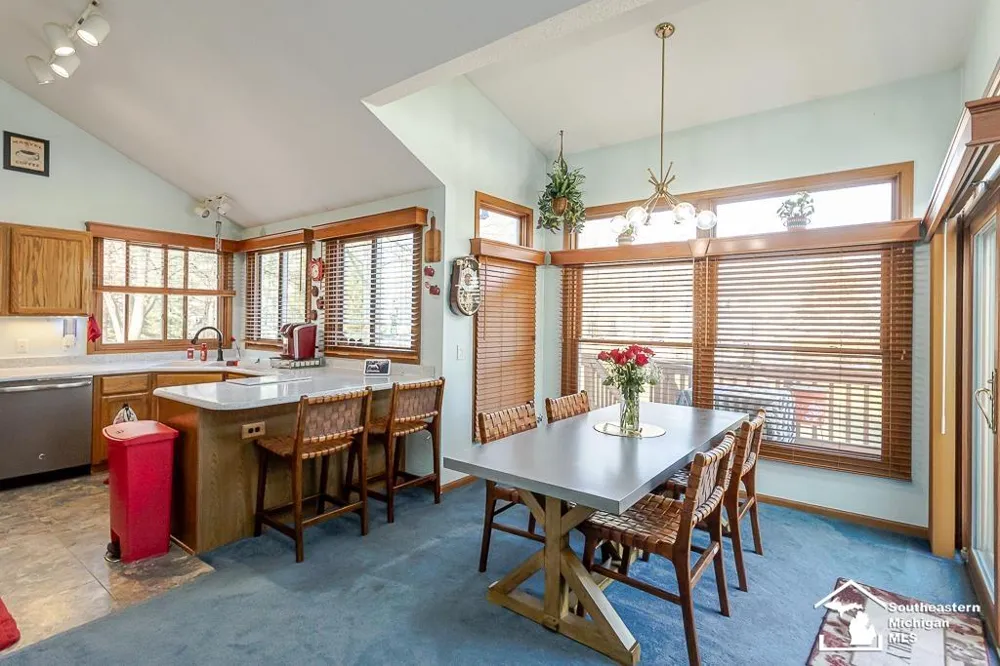 6820 stonegate Drive Bedford Township, MI 48182