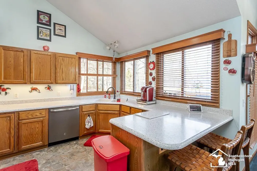 6820 stonegate Drive Bedford Township, MI 48182