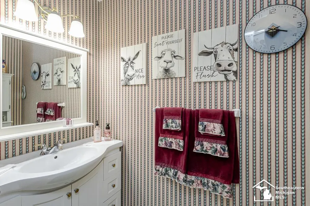 6820 stonegate Drive Bedford Township, MI 48182