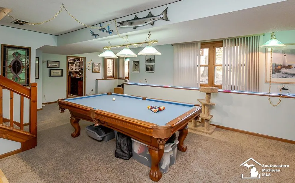 6820 stonegate Drive Bedford Township, MI 48182
