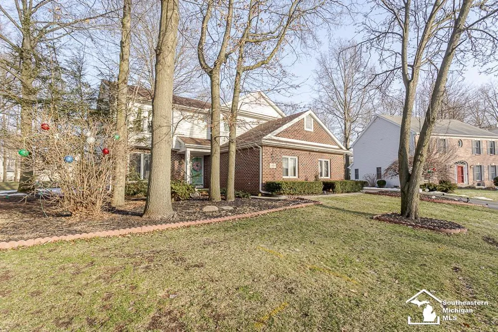 6820 stonegate Drive Bedford Township, MI 48182