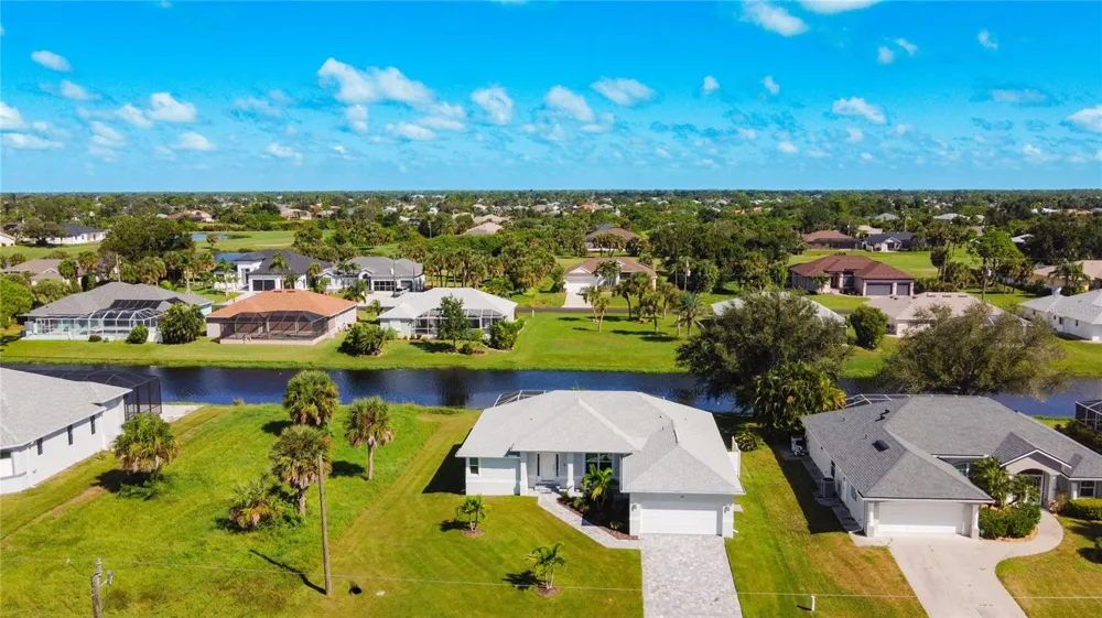 202 LONG MEADOW LANE Rotonda West, FL 33947
