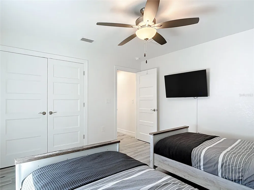 202 LONG MEADOW LANE Rotonda West, FL 33947