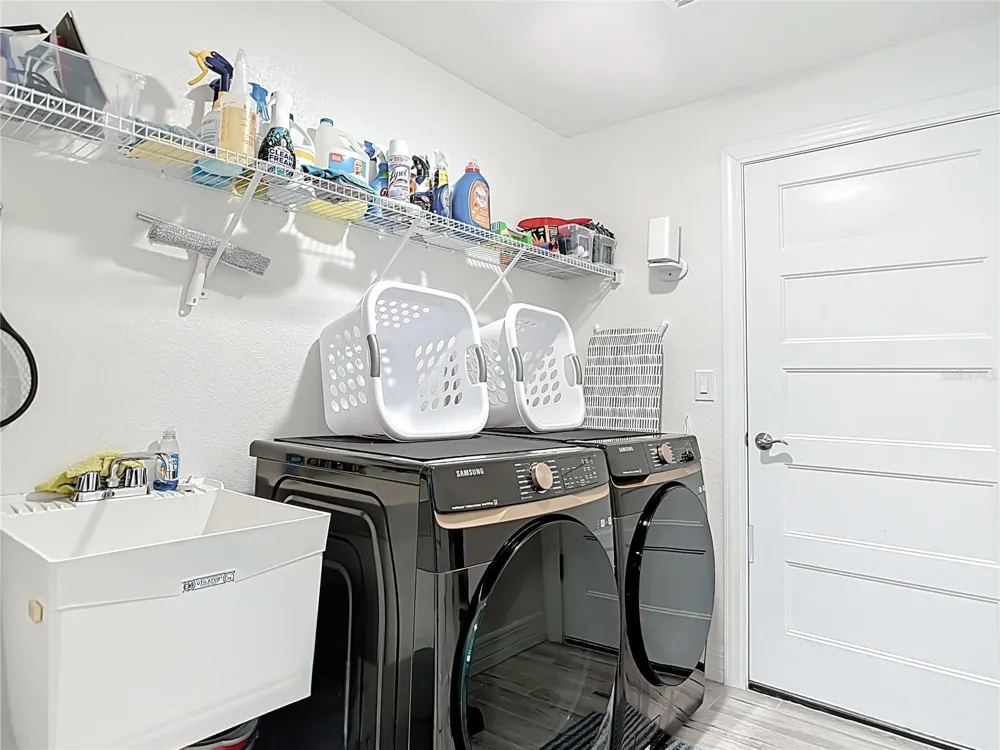 202 LONG MEADOW LANE Rotonda West, FL 33947