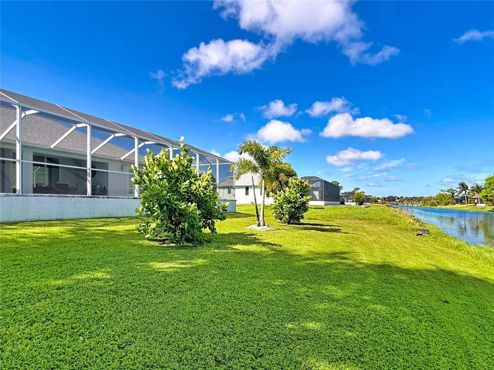 202 LONG MEADOW LANE Rotonda West, FL 33947