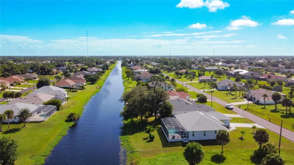 202 LONG MEADOW LANE Rotonda West, FL 33947