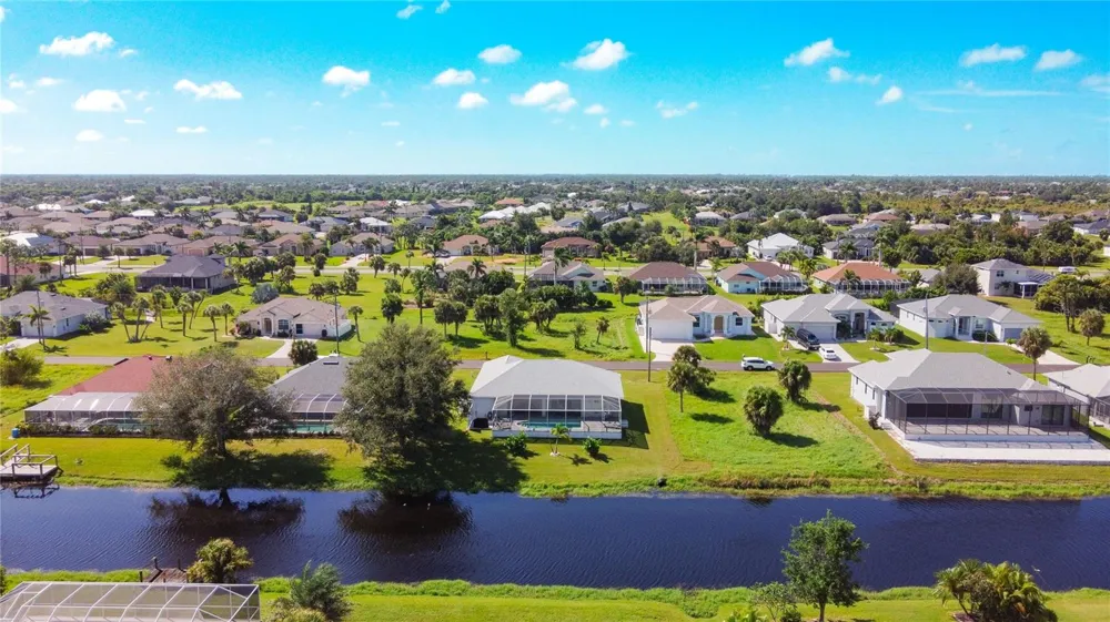 202 LONG MEADOW LANE Rotonda West, FL 33947