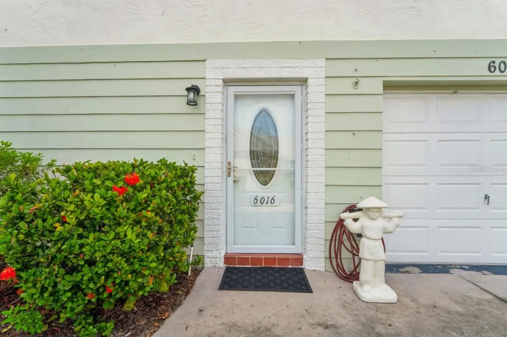 6016 WILDS DR New Port Richey, FL 34653