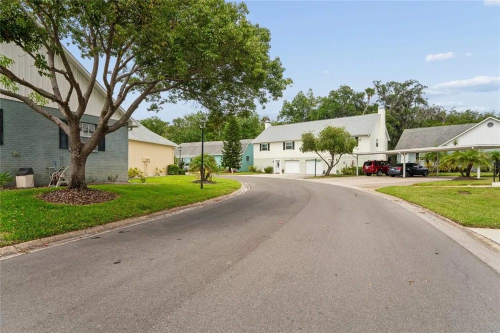 6016 WILDS DR New Port Richey, FL 34653