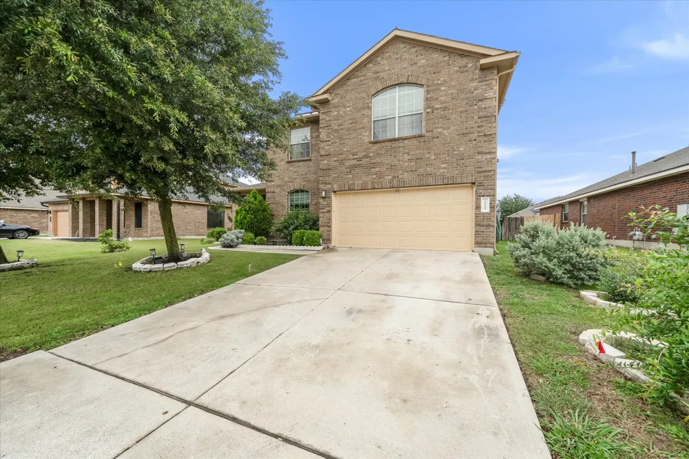 19909 Harrier Flight Trail Pflugerville, TX 78660