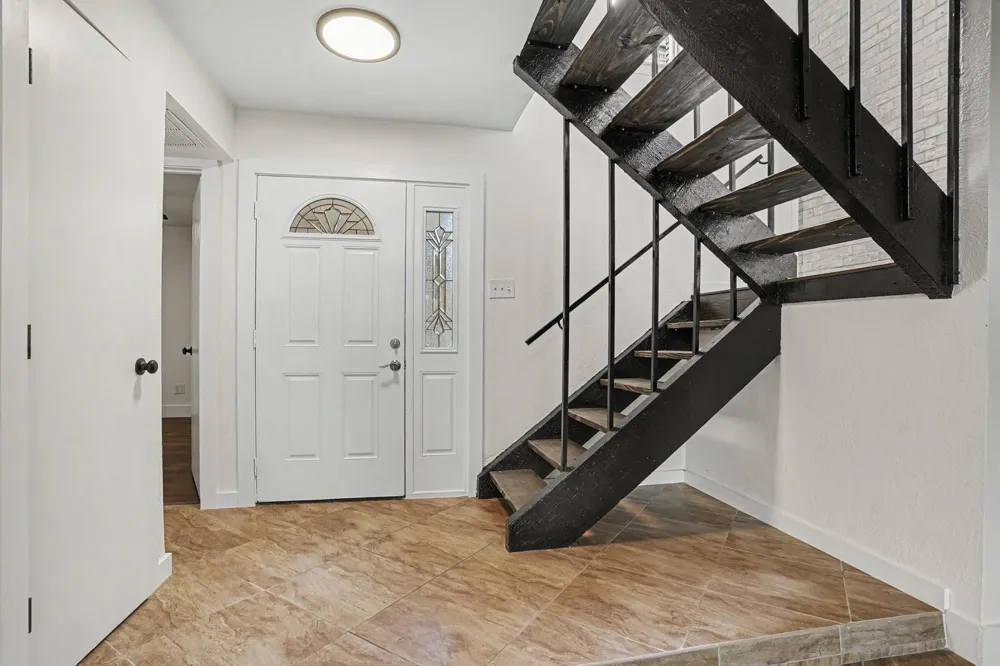 2974 Country Place Circle Carrollton, TX 75006