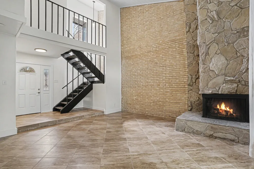2974 Country Place Circle Carrollton, TX 75006