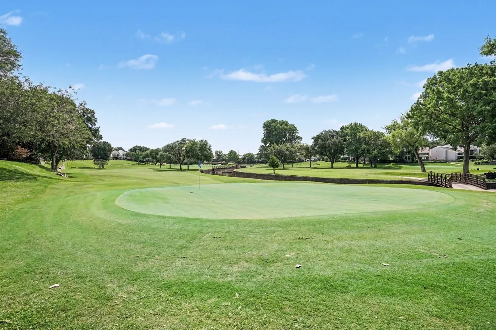 2974 Country Place Circle Carrollton, TX 75006