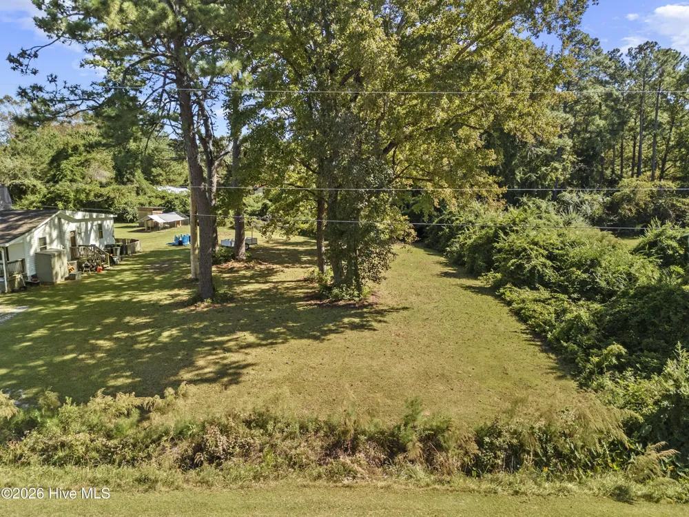 105 Kings Parkway Hubert, NC 28539