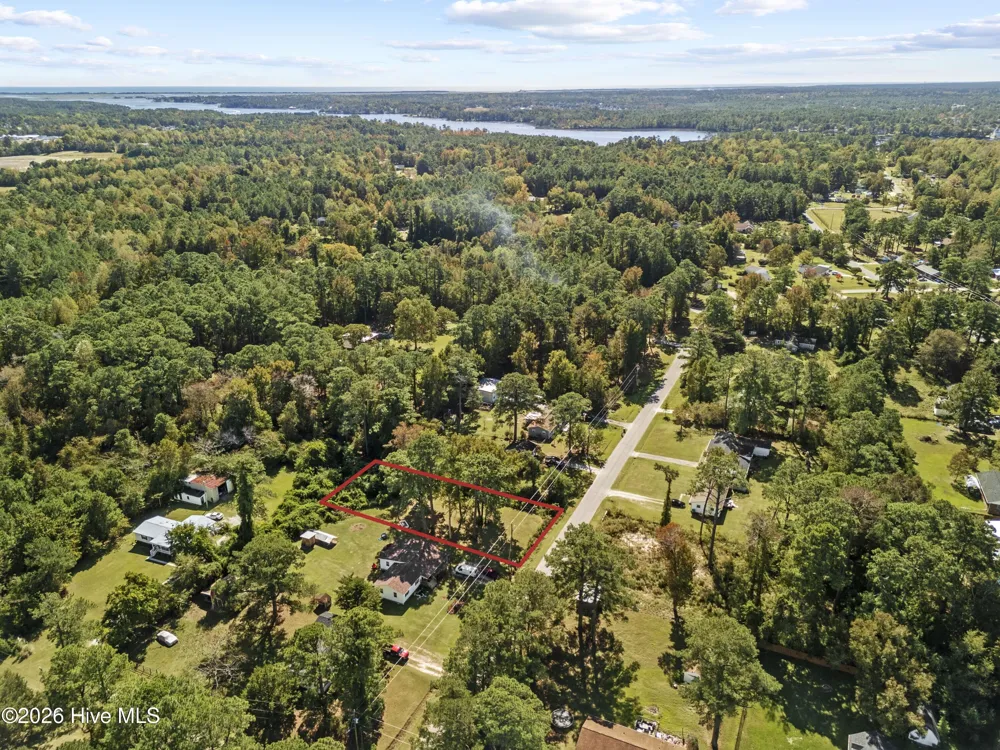 105 Kings Parkway Hubert, NC 28539