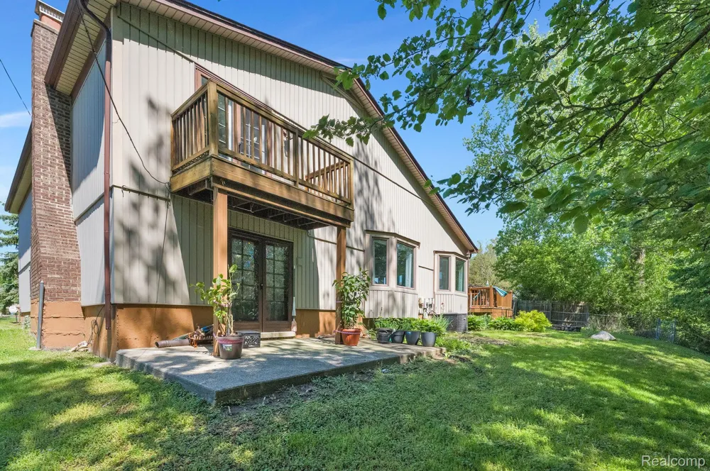 18823 Millar Road Clinton Charter Township, MI 48036