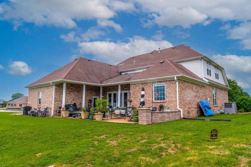2164 Fairway Dr Dyersburg, TN 38024
