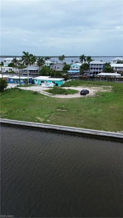 2638 SECOND STREET Matlacha, FL 33993