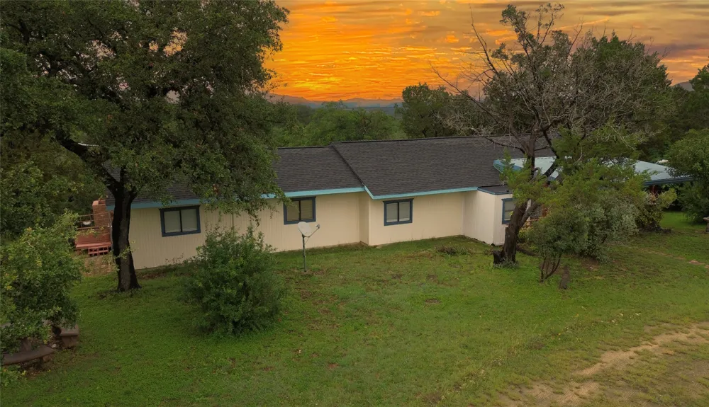 27600 Fm-1431 Marble Falls, TX 78654